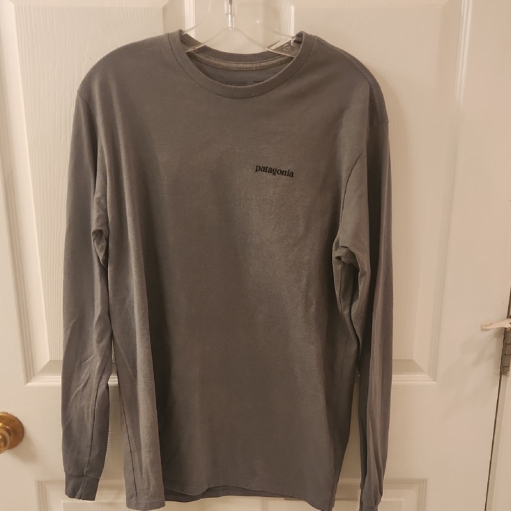 Patagonia Men's Charcoal Long Sleeve Tee